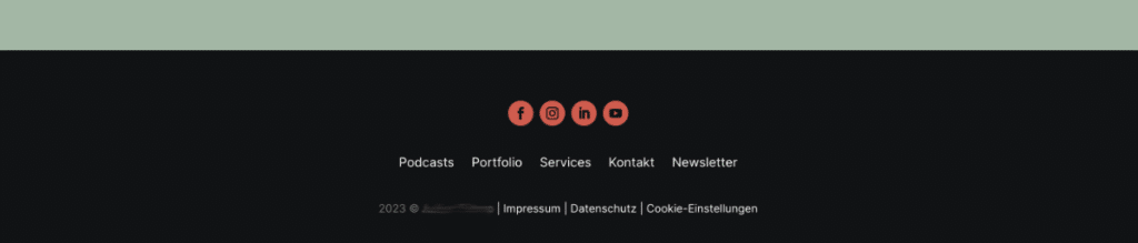 Theme Builder Social Media Icons im Footer
